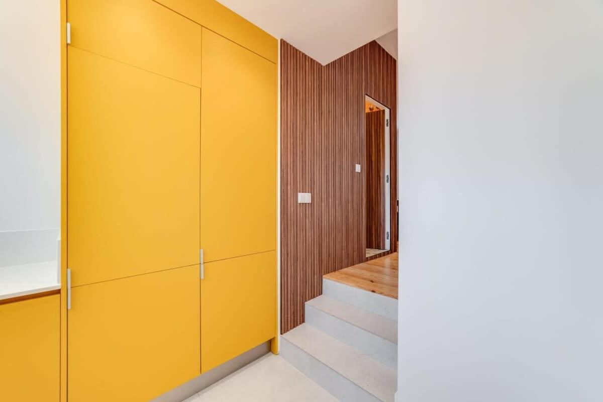 Cozy Coastal Getaway 3Br Apartment In Estoril Luaran gambar