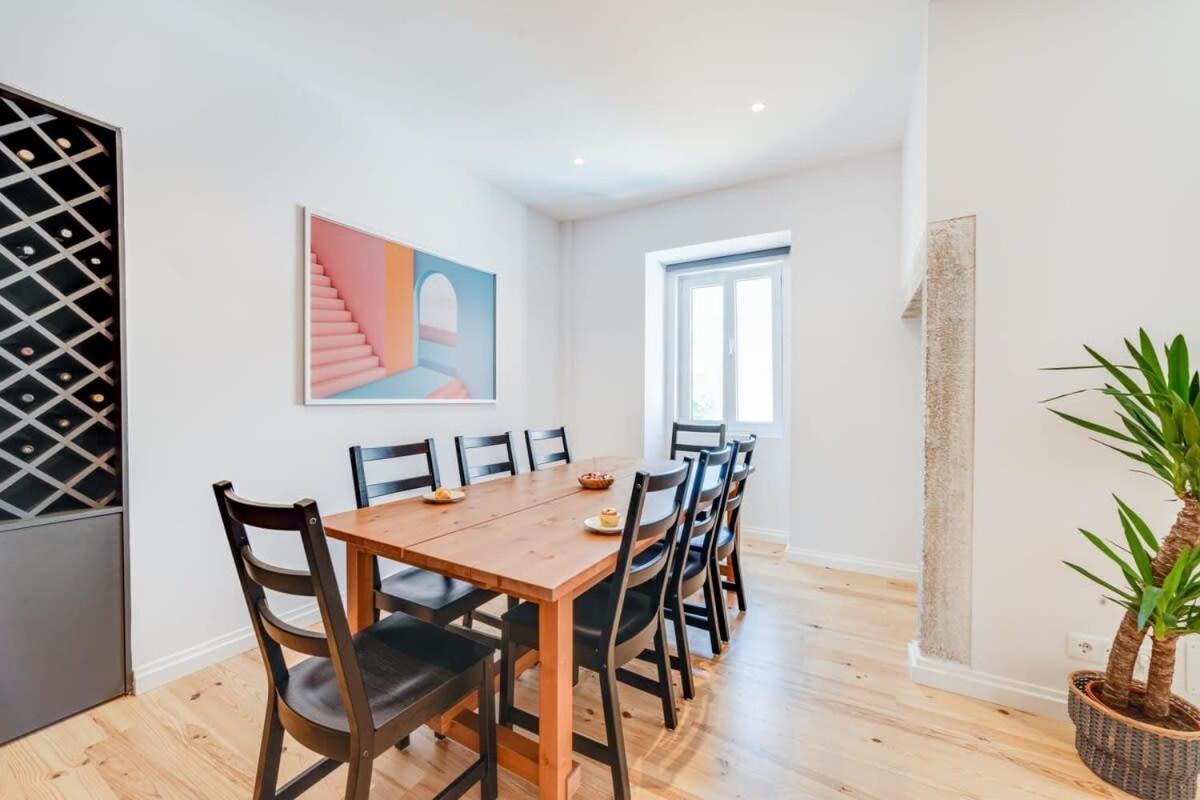 Cozy Coastal Getaway 3Br Apartment In Estoril Luaran gambar
