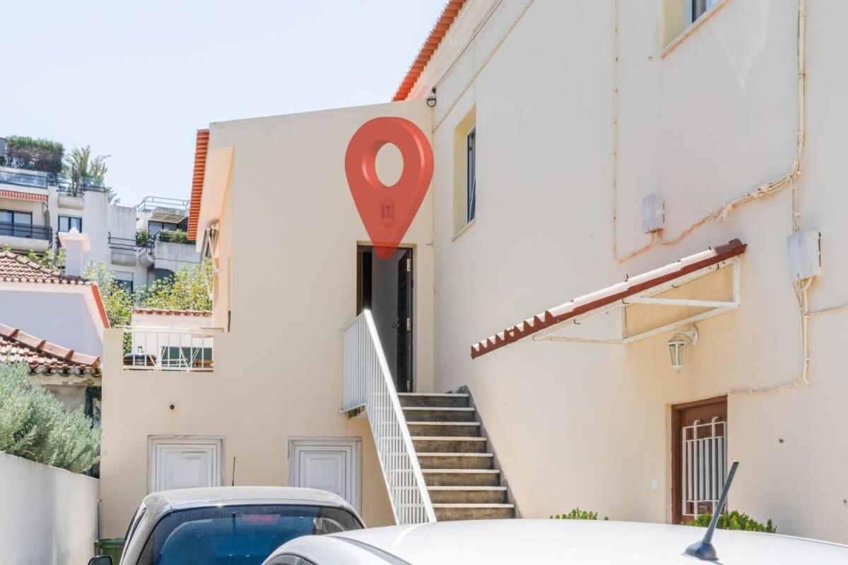 Cozy Coastal Getaway 3Br Apartment In Estoril Luaran gambar